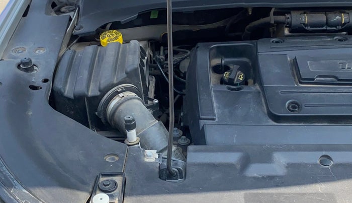 2017 Jeep Compass LIMITED 1.4 PETROL AT, Petrol, Automatic, 45,590 km, Engine View - Right