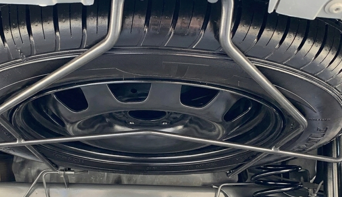 2021 MG HECTOR PLUS SHARP 2.0 DIESEL TURBO MT 6-STR, Diesel, Manual, 1,30,986 km, Spare Tyre