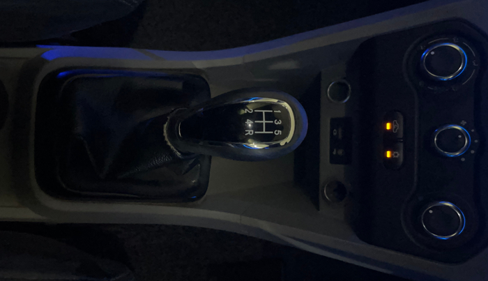 2018 Tata Tiago XT PETROL, Petrol, Manual, 71,696 km, Gear Lever
