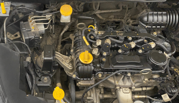 2020 Tata ALTROZ XZ PETROL, Petrol, Manual, 41,069 km, Engine View - Right