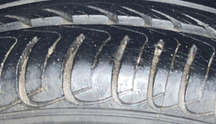 2017 Tata Tiago XT DIESEL, Diesel, Manual, 73,406 km, Left Rear Tyre Tread