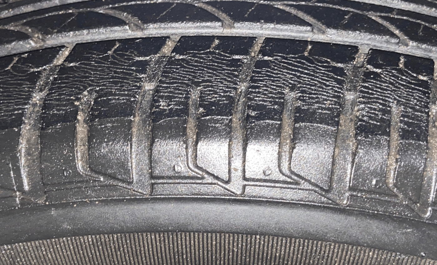 2017 Tata Tiago XT DIESEL, Diesel, Manual, 73,406 km, Right Front Tyre Tread