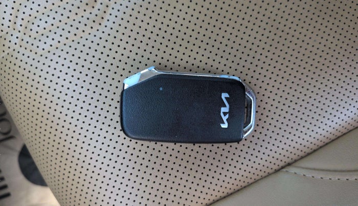 2024 KIA SELTOS HTX Plus 1.5 Diesel MT, Diesel, Manual, 9,964 km, Key Close Up