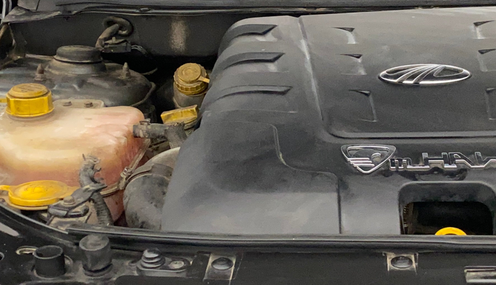 2014 Mahindra XUV500 W8, Diesel, Manual, 86,376 km, Engine View - Right