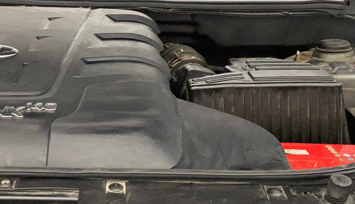 2014 Mahindra XUV500 W8, Diesel, Manual, 86,376 km, Engine View - Left