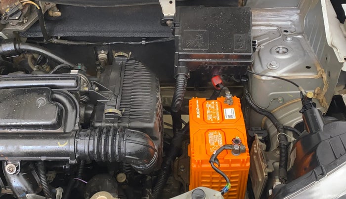 2016 Renault Kwid RXT 0.8, Petrol, Manual, 54,630 km, Engine View - Left