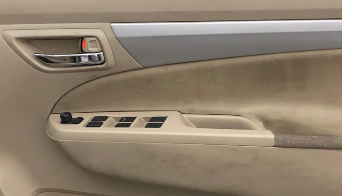 2016 Maruti Ertiga VXI CNG, CNG, Manual, 72,666 km, Driver Side Door Panels Control