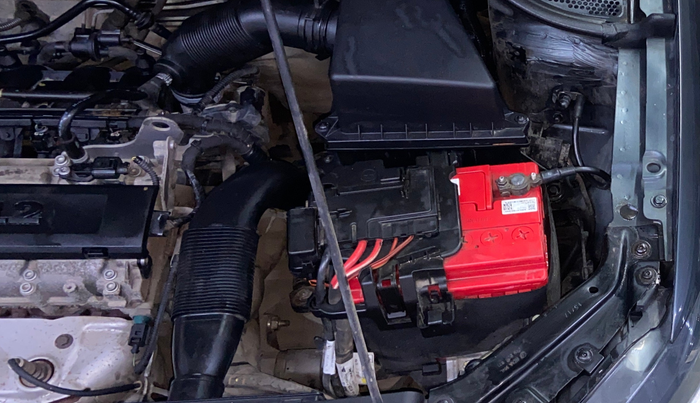 2017 Volkswagen Polo HIGHLINE1.2L, Petrol, Manual, 44,113 km, Engine View - Left