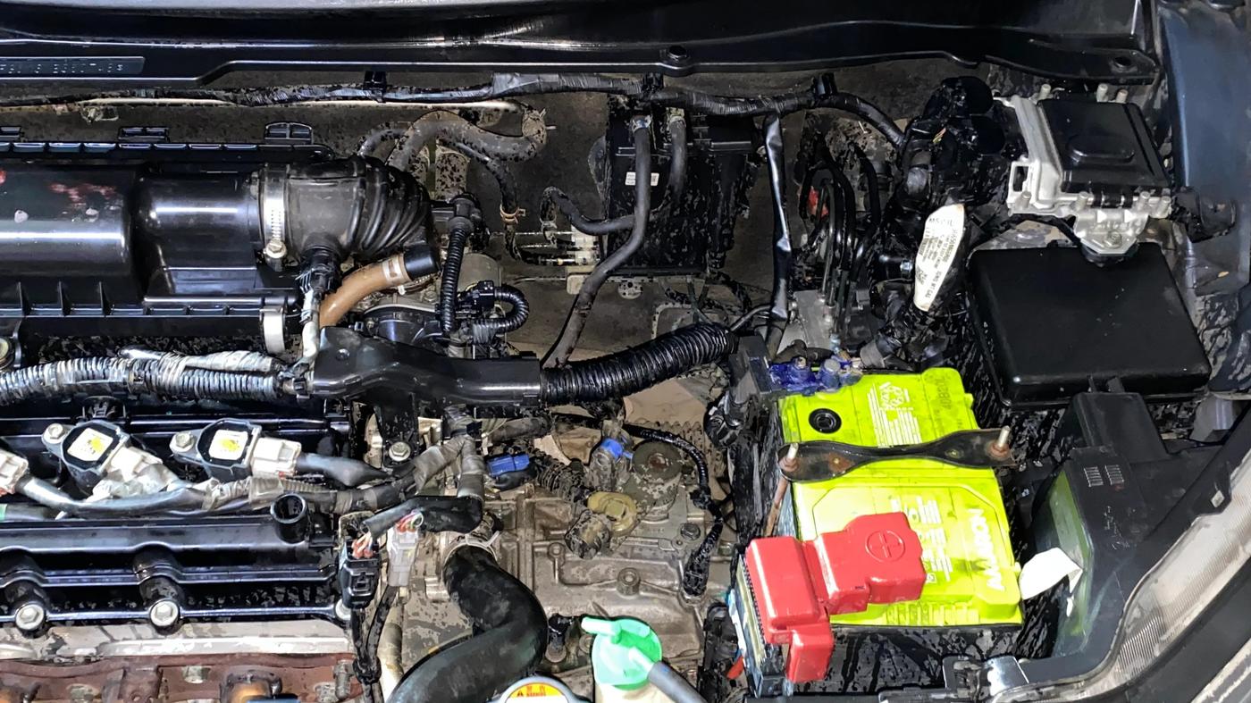 2022 Maruti IGNIS ZETA 1.2, Petrol, Manual, 83,400 km, Engine View - Left