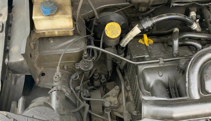 2017 Renault Kwid CLIMBER 1.0 AMT, Petrol, Automatic, 60,304 km, Engine View - Right