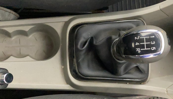 2019 Tata Tiago XZ PLUS PETROL, Petrol, Manual, 55,857 km, Gear Lever