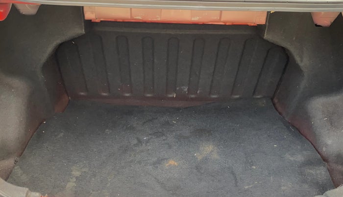 2014 Hyundai Xcent SX 1.2, Petrol, Manual, 72,288 km, Boot Inside