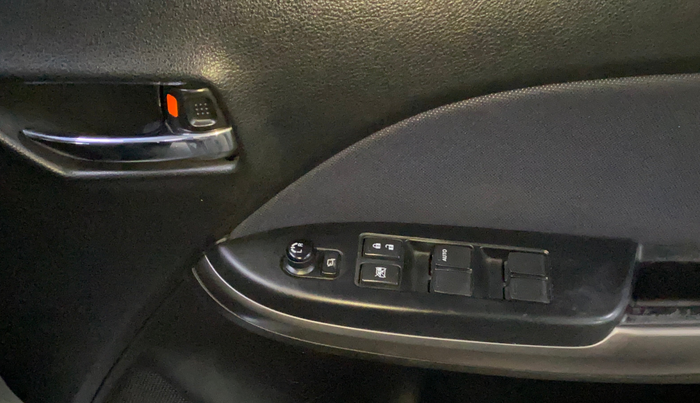 2019 Maruti Baleno ZETA PETROL 1.2, Petrol, Manual, 68,112 km, Driver Side Door Panels Control