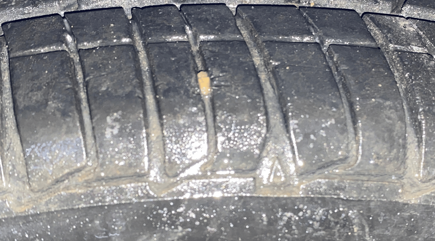 2020 Tata Tiago XZA PLUS PETROL, Petrol, Automatic, 35,269 km, Right Front Tyre Tread