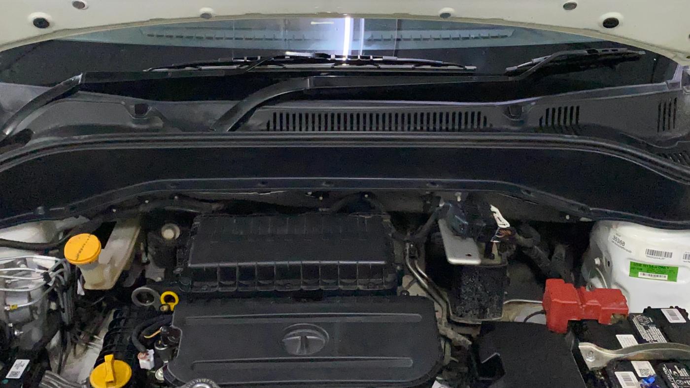 2022 Tata PUNCH ACCOMPLISHED MT, Petrol, Manual, 11,567 km, Engine View