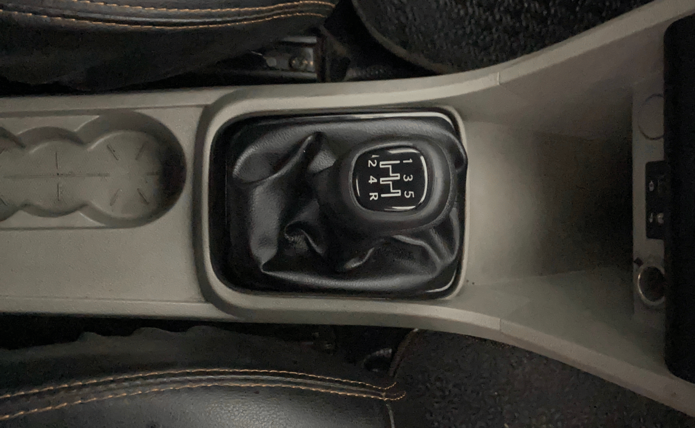 2018 Tata Tiago XZ PETROL, Petrol, Manual, 51,066 km, Gear Lever