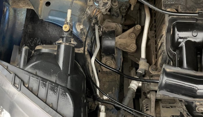 2018 Renault Kwid CLIMBER 1.0 AMT, Petrol, Automatic, 48,524 km, Engine View - Right