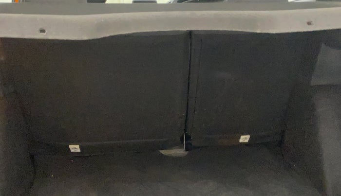 2019 Tata NEXON XZA PLUS PETROL DUAL TONE, Petrol, Automatic, 48,391 km, Boot Inside