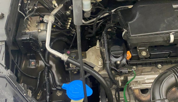 2022 Maruti Grand Vitara ALPHA SMART HYBRID AT, Petrol, Automatic, 18,513 km, Engine View - Right