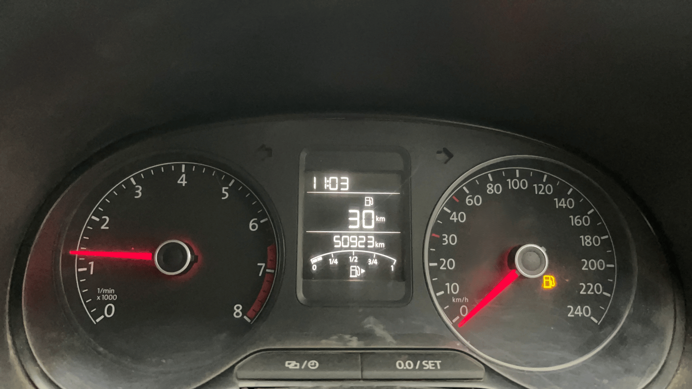 2018 Volkswagen Ameo COMFORTLINE 1.0L, Petrol, Manual, 50,975 km, Odometer Image