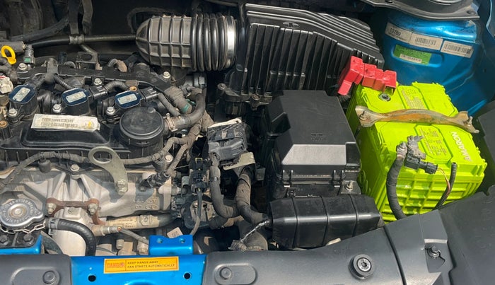 2022 Tata ALTROZ XZ PETROL, Petrol, Manual, 1,10,096 km, Engine View - Left