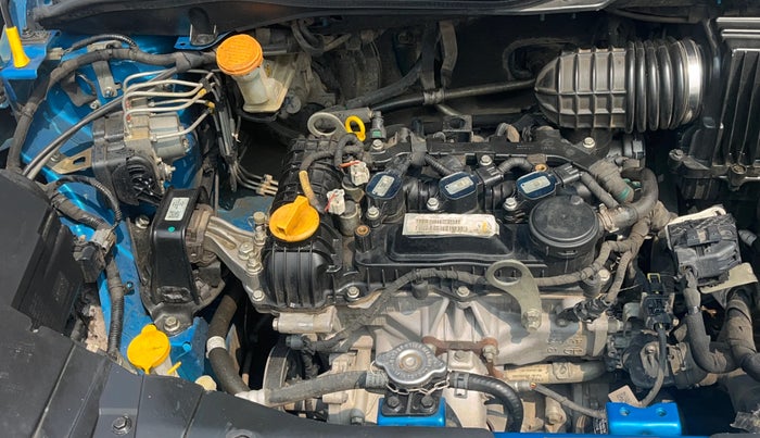 2022 Tata ALTROZ XZ PETROL, Petrol, Manual, 1,10,096 km, Engine View - Right