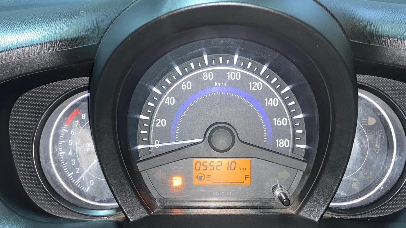 2015 Honda Brio S MT, Petrol, Manual, 55,193 km, Odometer Image