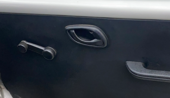 2020 Maruti Eeco 5 STR WITH A/C+HTR, Petrol, Manual, 63,172 km, Driver Side Door Panels Control