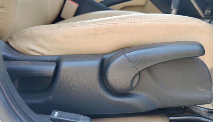 2018 Honda City 1.5L I-VTE V CVT, Petrol, Automatic, 53,064 km, Driver Side Adjustment Panel