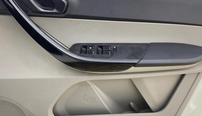 2019 Tata Tiago XZ PETROL, Petrol, Manual, 98,080 km, Driver Side Door Panels Control