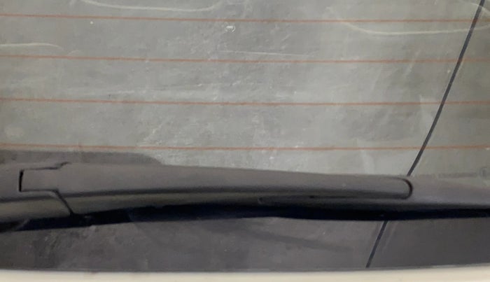 2019 Mahindra XUV300 W8 1.2 PETROL, Petrol, Manual, 73,413 km, Rear Wiper