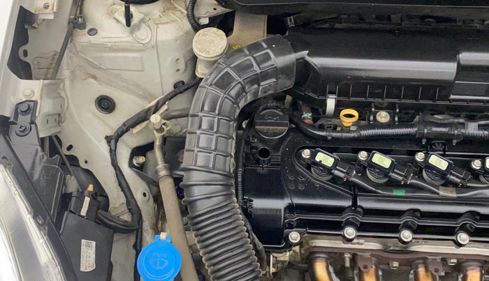 2019 Maruti Swift VXI AMT, Petrol, Automatic, 82,246 km, Engine View - Right