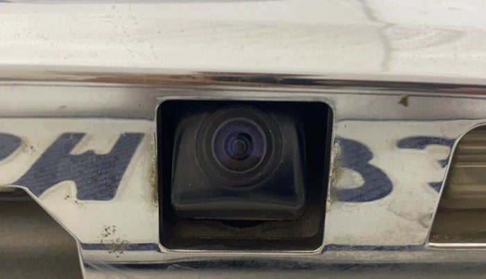 2018 Mahindra XUV500 W11, Diesel, Manual, 93,883 km, Parking Camera