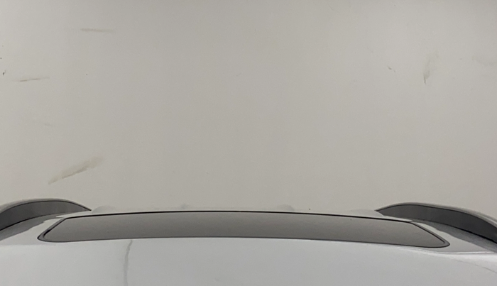 2018 Mahindra XUV500 W11, Diesel, Manual, 93,883 km, Moonroof/ Sunroof