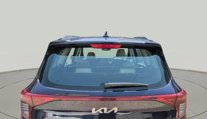 2022 KIA CARENS LUXURY PLUS 1.4 PETROL DCT 7 STR, Petrol, Automatic, 28,520 km, Rear Windshield