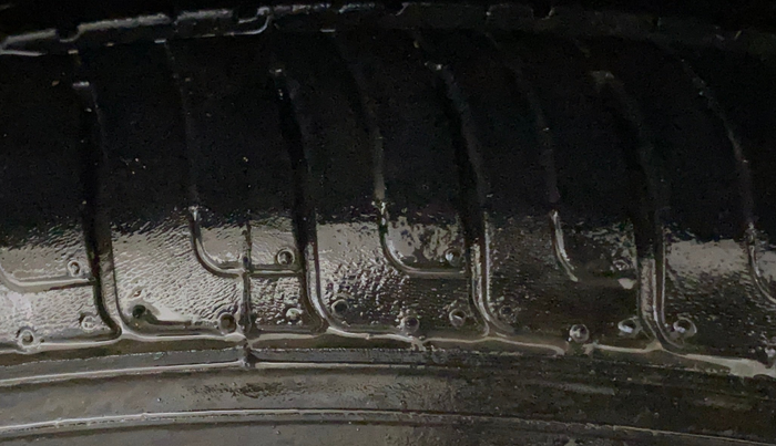 2017 Hyundai Creta SX PLUS 1.6 PETROL, Petrol, Manual, 70,673 km, Right Front Tyre Tread