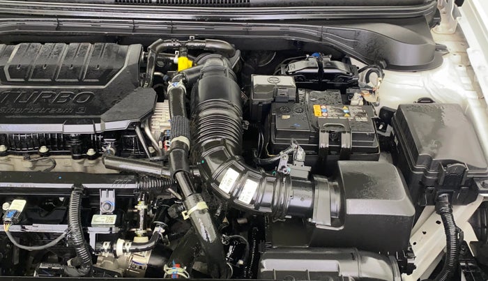 2024 Hyundai Verna SX (O) 1.5 TURBO PETROL MT, Petrol, Manual, 5,204 km, Engine View - Left