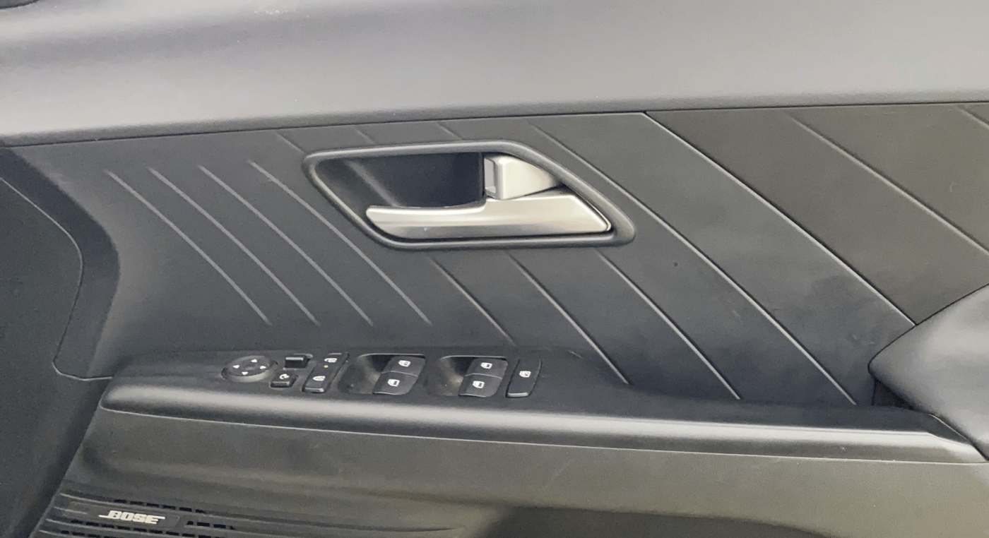 2024 Hyundai Verna SX (O) 1.5 TURBO PETROL MT, Petrol, Manual, 5,204 km, Driver Side Door Panels Control