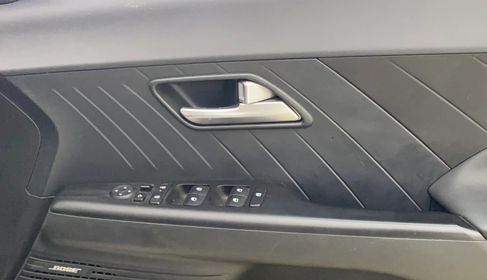 2024 Hyundai Verna SX (O) 1.5 TURBO PETROL MT, Petrol, Manual, 5,204 km, Driver Side Door Panels Control