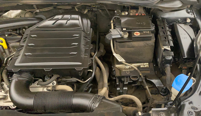 2023 Volkswagen VIRTUS HIGHLINE TSI 1.0 MT, Petrol, Manual, 39,475 km, Engine View - Left