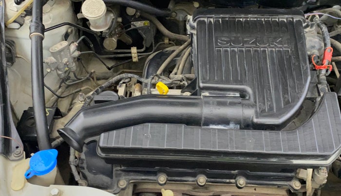 2017 Maruti Swift VXI, CNG, Manual, 1,09,405 km, Engine View - Right