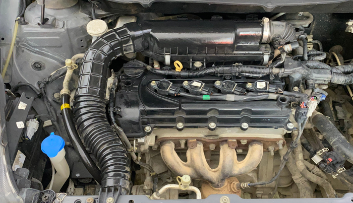 2019 Toyota Glanza V CVT, CNG, Automatic, 84,272 km, Engine View - Right