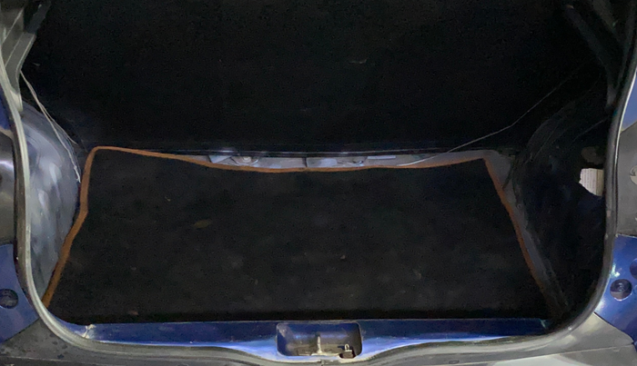 2018 Renault Kwid CLIMBER 1.0, Petrol, Manual, 69,765 km, Boot Inside