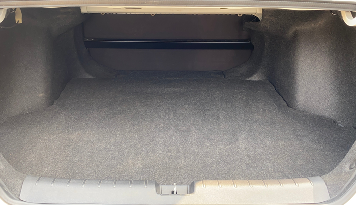 2019 Honda Civic 1.8L I-VTEC VX CVT, Petrol, Automatic, 42,253 km, Boot Inside