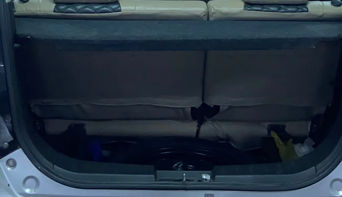 2018 Maruti Wagon R 1.0 VXI AMT, Petrol, Automatic, 88,582 km, Boot Inside