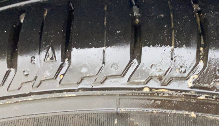 2025 Hyundai NEW I20 ASTA (O) 1.2 IVT, Petrol, Automatic, 16,681 km, Right Rear Tyre Tread