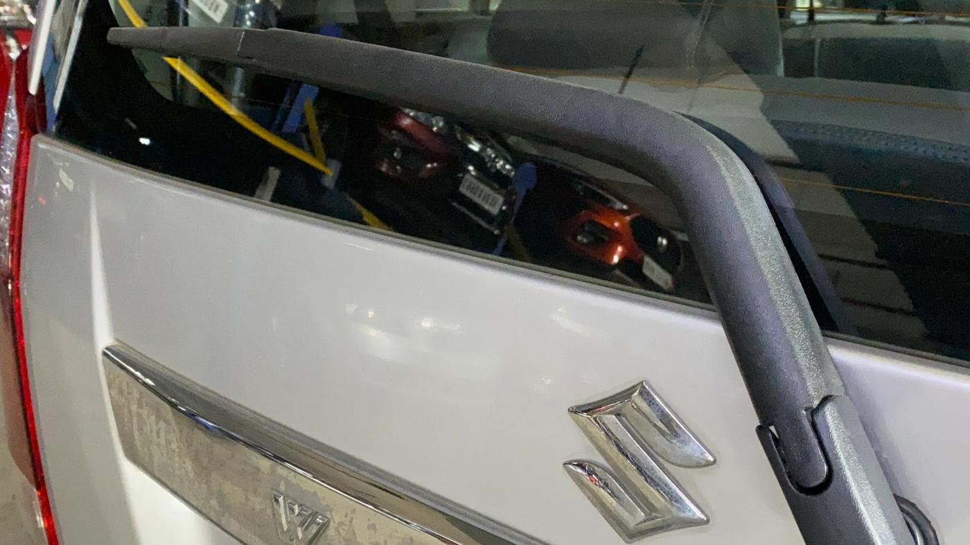2013 Maruti Wagon R 1.0 VXI, Petrol, Manual, 13,038 km, Rear Wiper