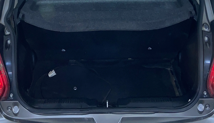 2022 Maruti Swift VXI, Petrol, Manual, 51,095 km, Boot Inside