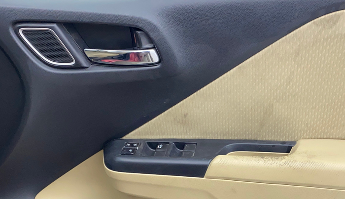 2019 Honda City 1.5L I-VTEC VX CVT, Petrol, Automatic, 91,840 km, Driver Side Door Panels Control