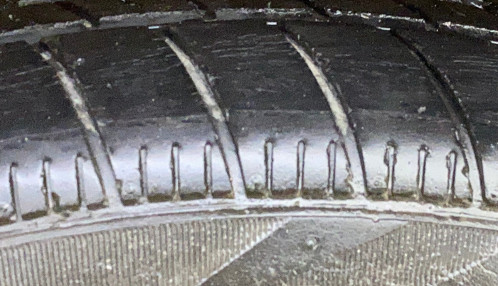 2015 Skoda Rapid ELEGANCE 1.6 MPI MT, Petrol, Manual, 78,320 km, Left Rear Tyre Tread